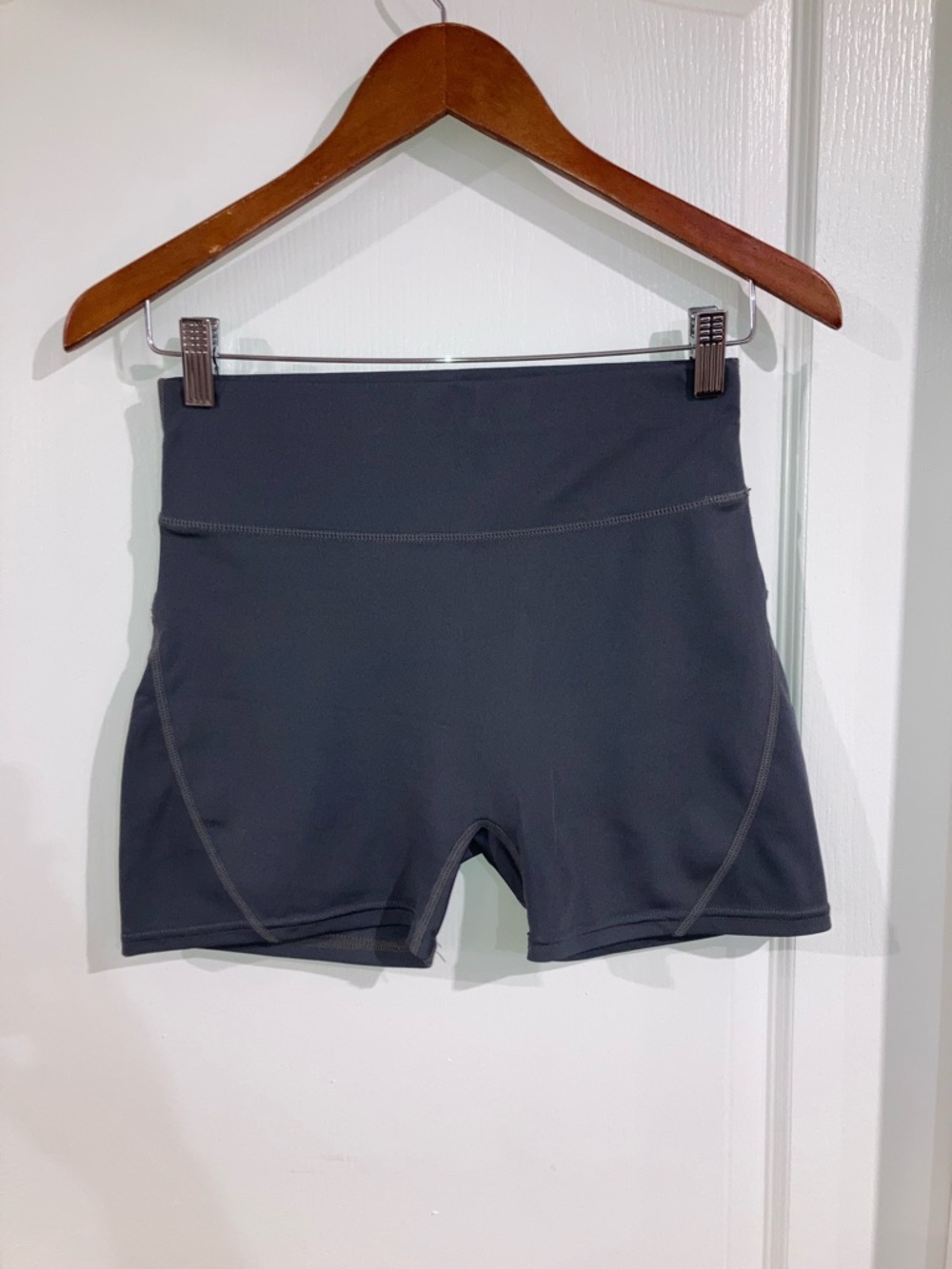 ($2 ADD ON) Basic Grey Activewear Shorts SHEIN - size M